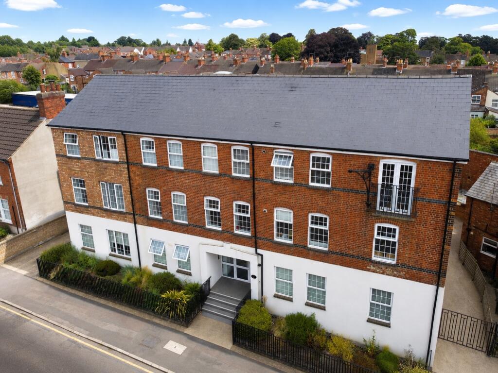 Main image of property: 2-4 Arthur Street, Wellingborough, Northamptonshire, NN8