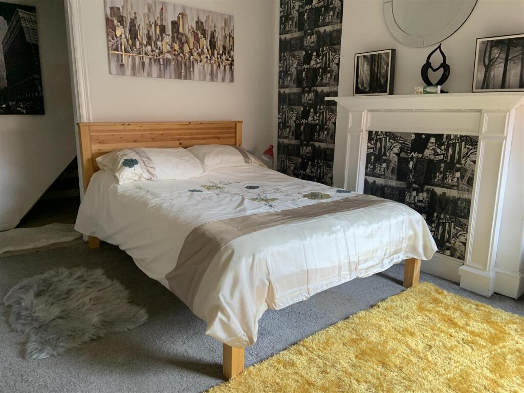 Main image of property: Bristol Road, Selly Oak, Birmingham