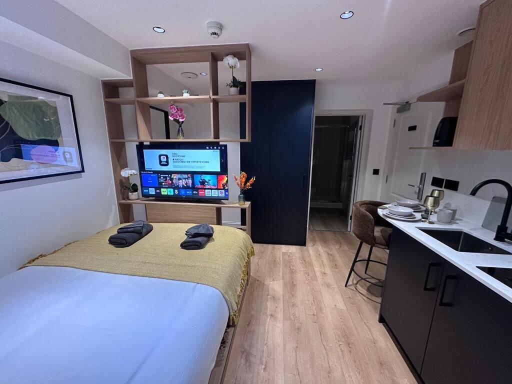 Studio flat for rent