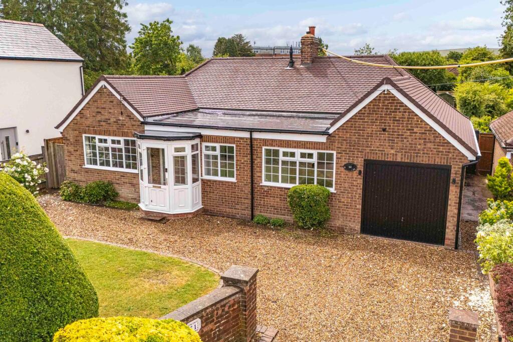 4-bed detached on Beech Tree Road, Holmer Green, HP15, £675,000