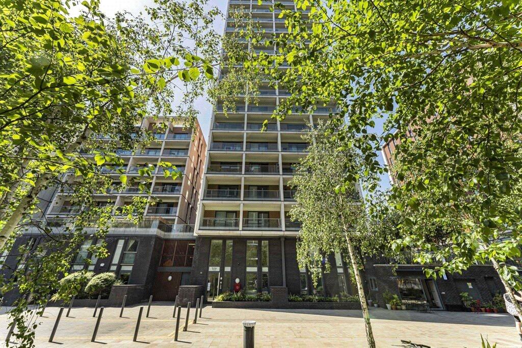 Main image of property: Dalston Square, London, E8