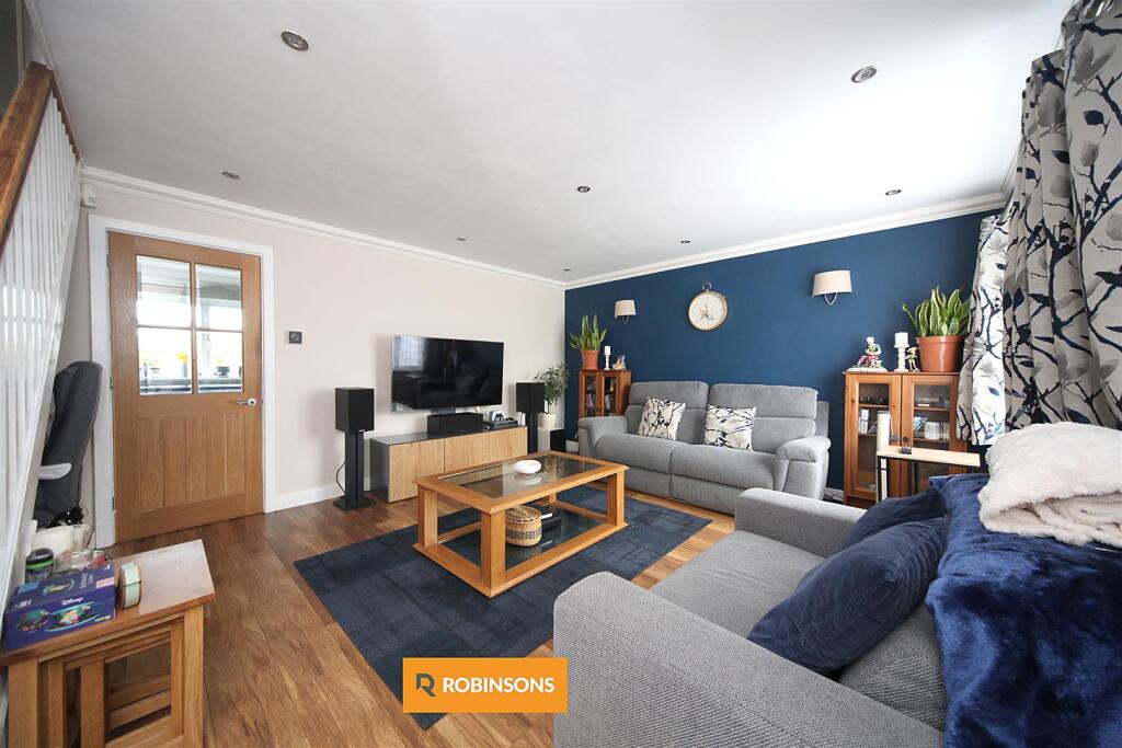 Hillcroft, Dunstable, Bedfordshire photo 3