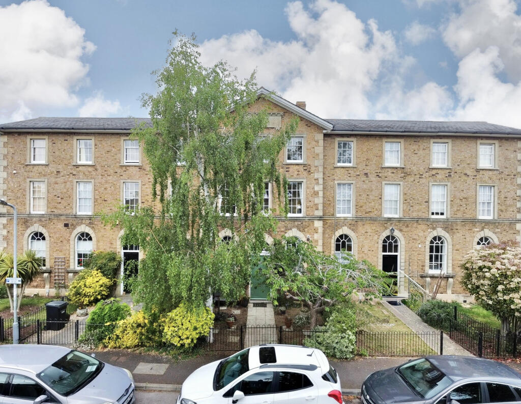 4-bed terraced on Trinity Road, Taunton, Somerset, £375,000