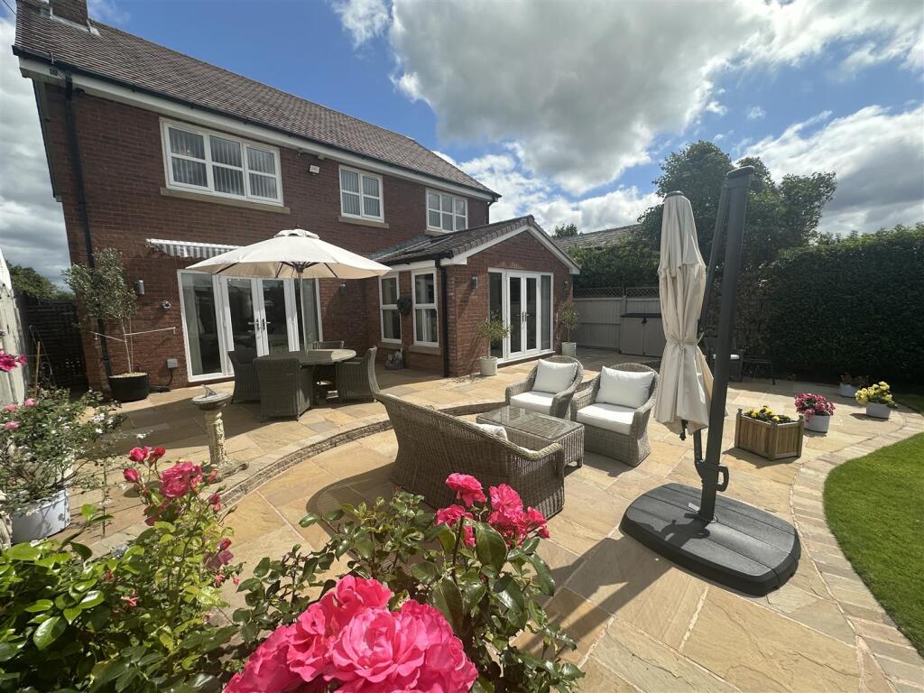 House in West Lancashire, Tarleton - View 3
