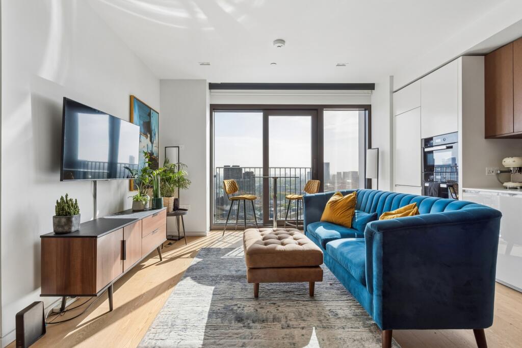 Main image of property: Casson Square, SE1