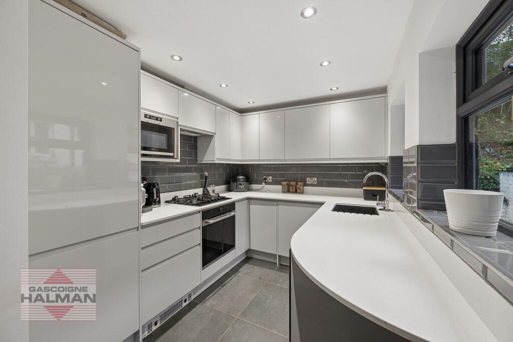 House in Wilmslow - View 2