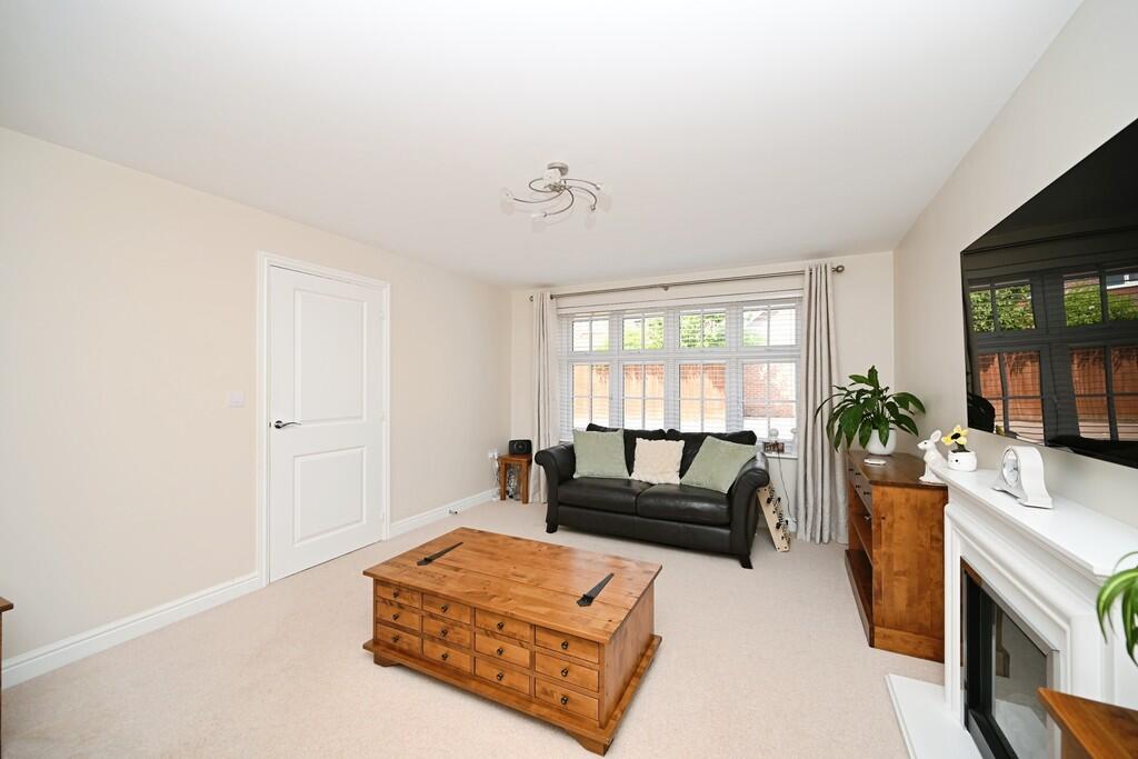 House in Rugby, Cawston - View 4