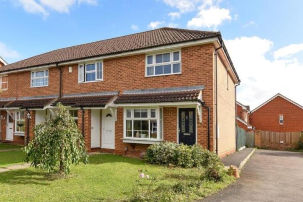 Main image of property: Ypres Way, Abingdon