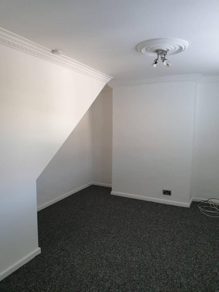 House in Stockton-on-Tees - More