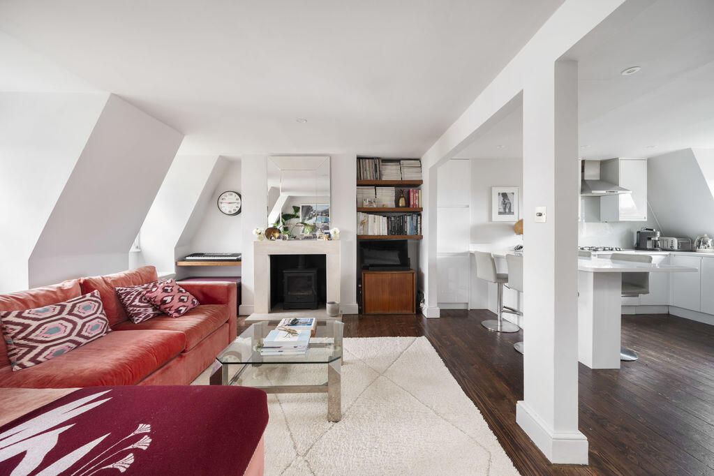 House in London - More