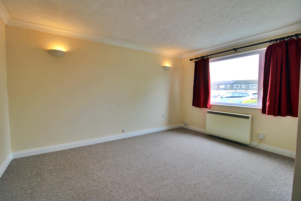 House in Bath, Trowbridge - View 4