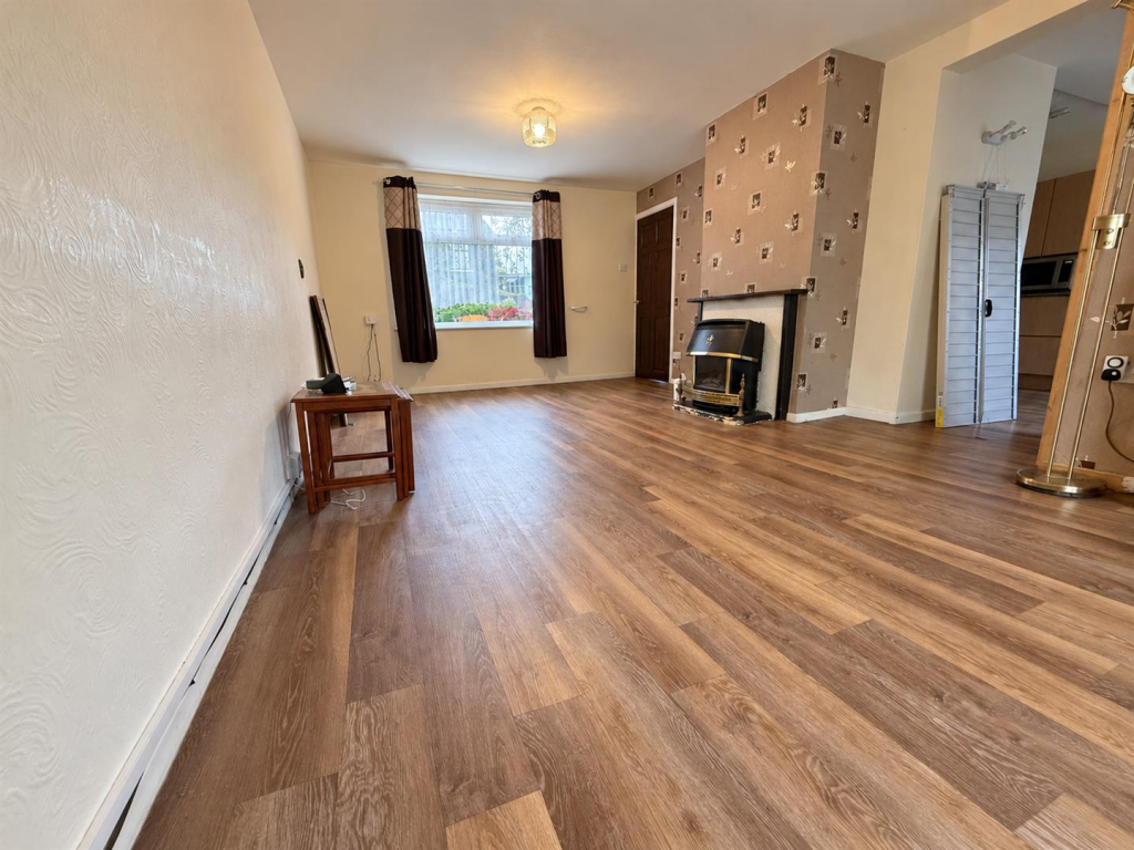House in Oldham - More