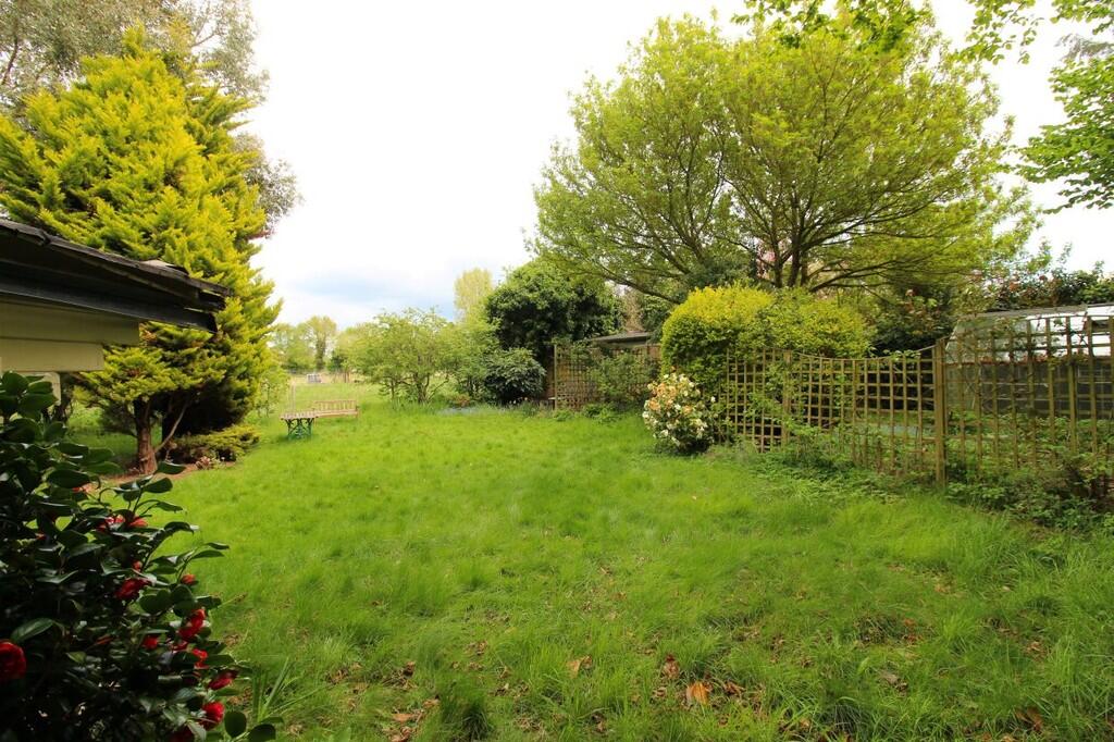 The Cinques, Gamlingay photo 3