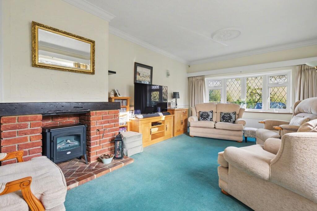 House in Chelmsford, Little Baddow - View 2