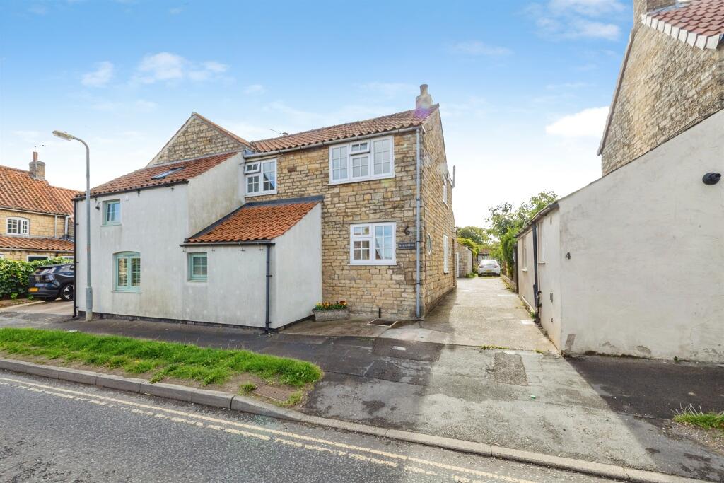 Main image of property: Sleaford Road, Branston, LINCOLN