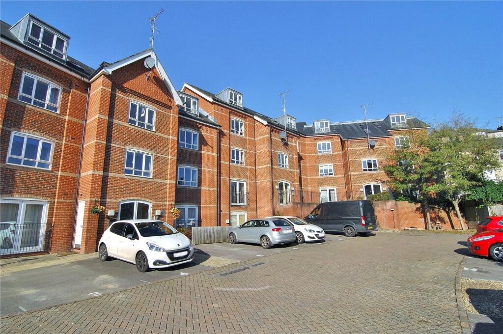 Main image of property: Little Mill Court, Stroud, Gloucestershire, GL5