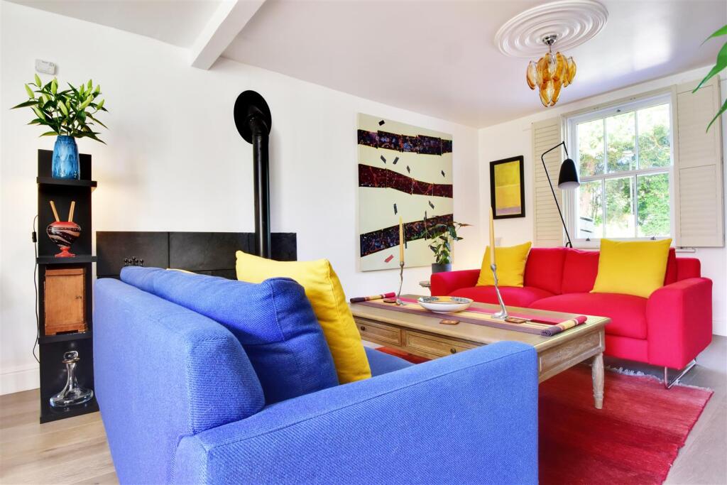 House in Tonbridge - View 2