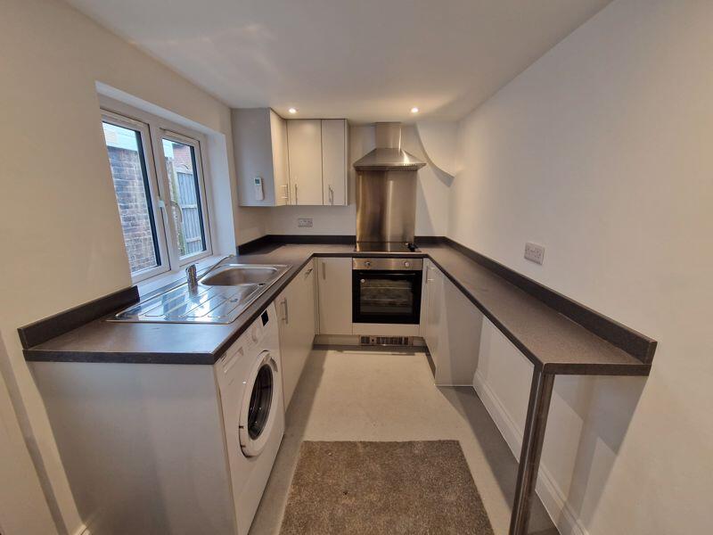 Apartment in Brighton - View 3