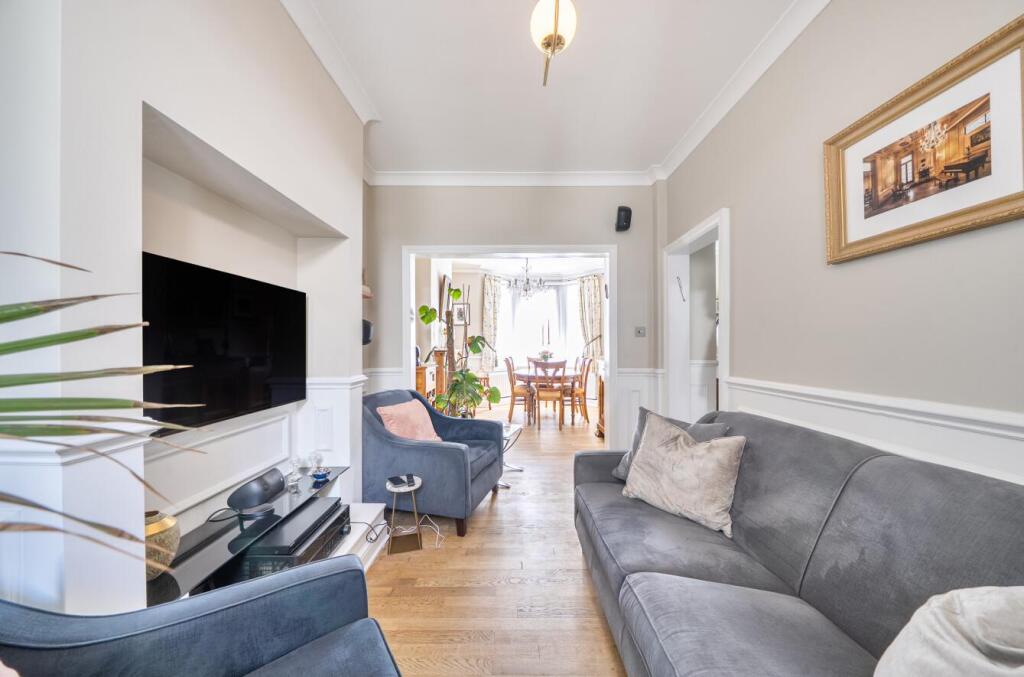 House in London, Abbey Wood - View 5