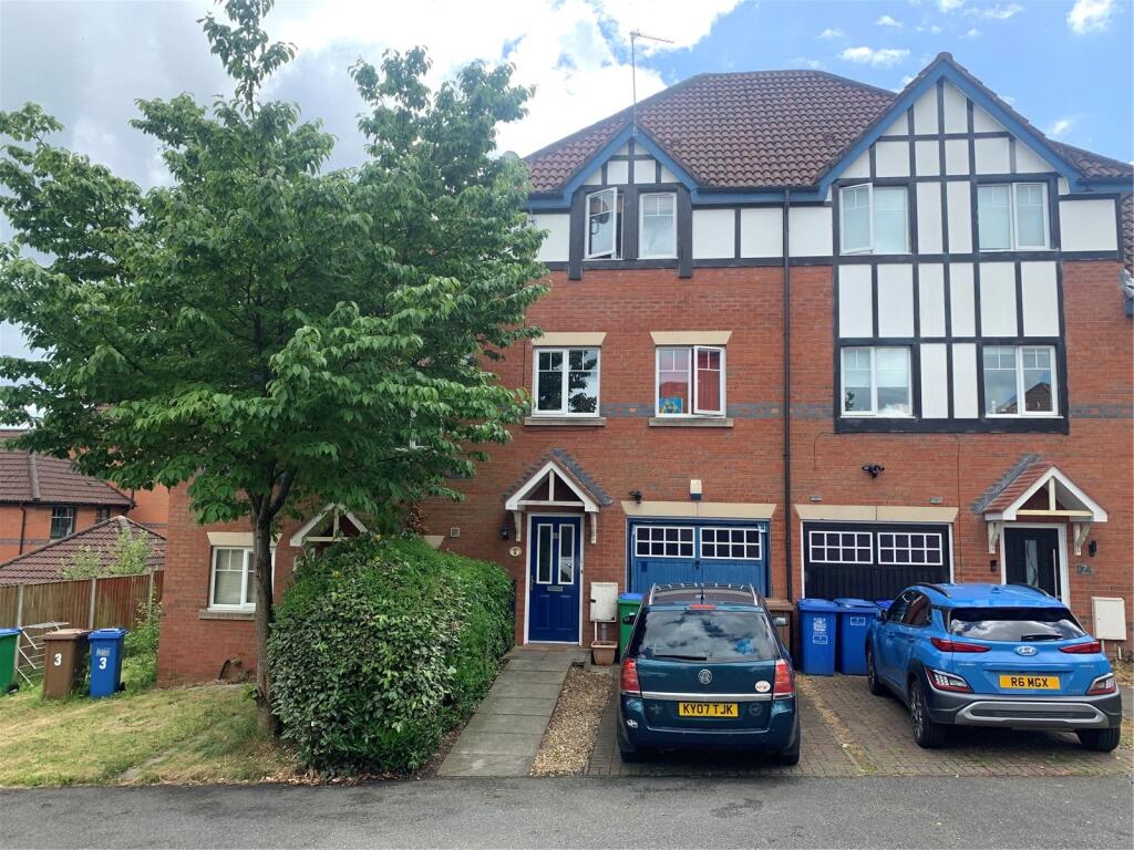 Main image of property: Rosgill Drive, Middleton, Manchester, M24