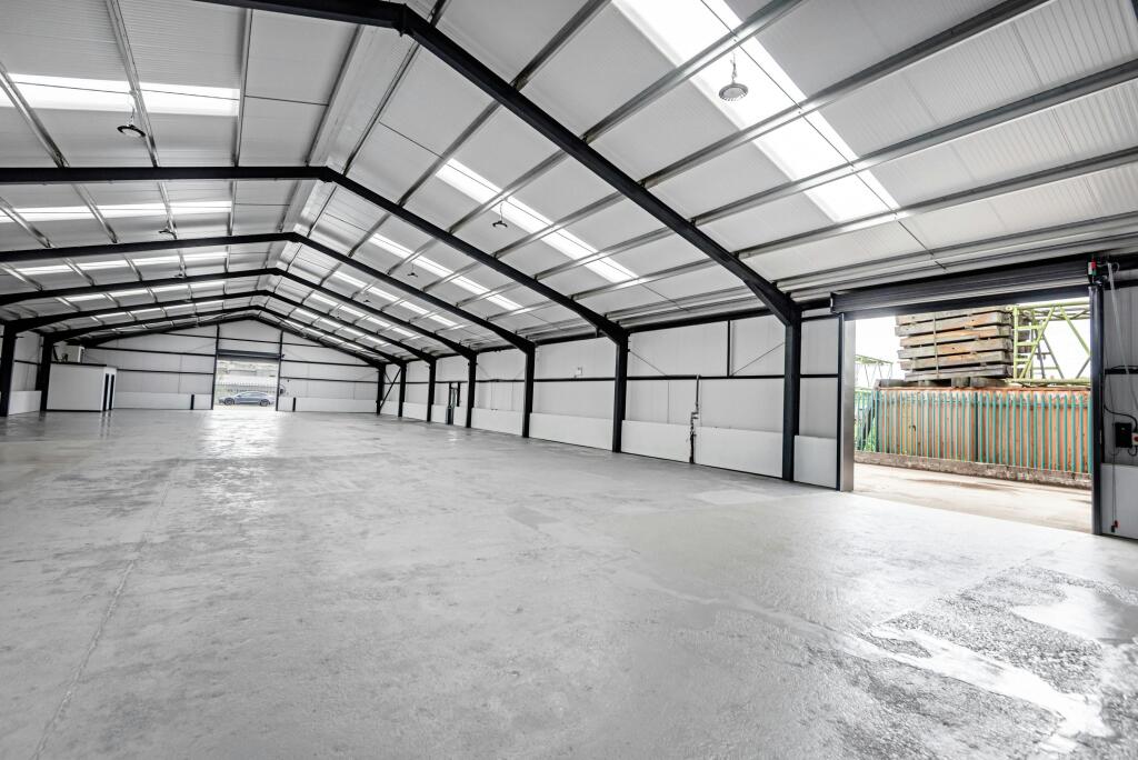 2 Dunnswood Road, Cumbernauld (INTERNAL) COMPRESSED (11 of 23).JPG