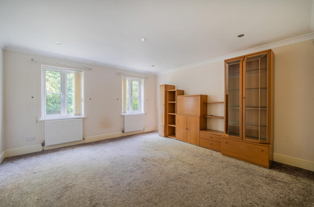 House in Leeds, West Yorkshire - More