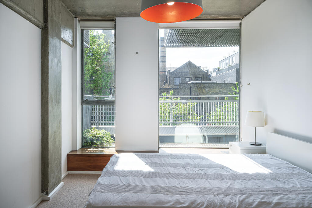 Apartment in London, De Beauvoir Town, Hoxton - View 5