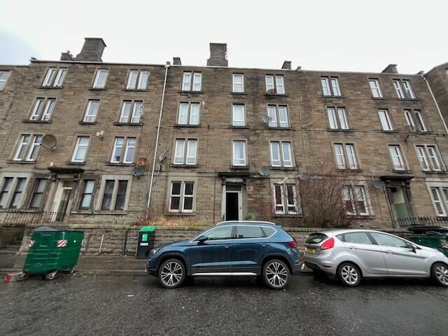 Main image of property: 1/1 14 Cleghorn Street, Dundee, DD2 2NR
