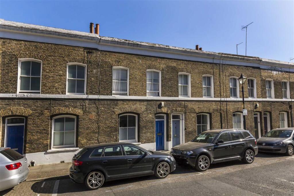 Main image of property: Wellington Row, Jesus Green