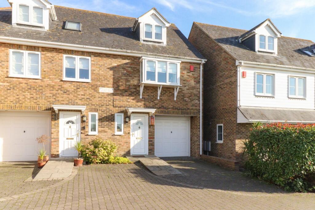 Main image of property: Walnut Mews, Gordon Square, Birchington, Kent, CT7