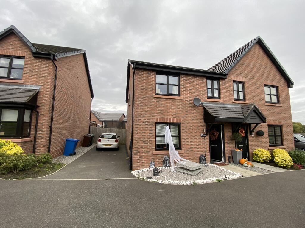 Main image of property: Hilldale, Ashton-in-makerfield, Wigan