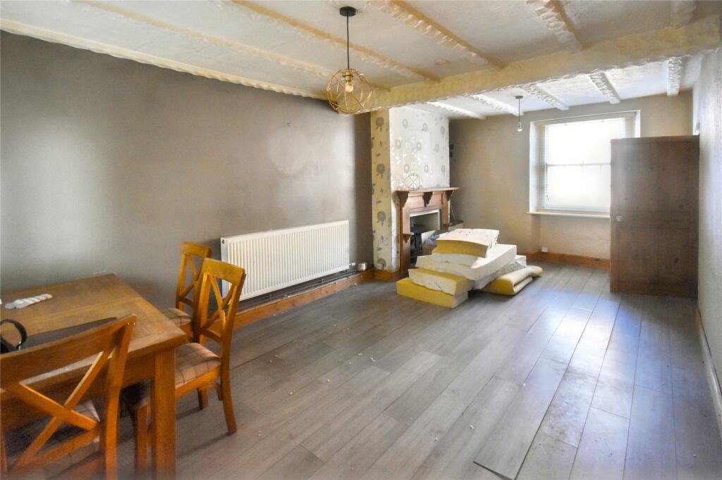 House in Taunton - View 2
