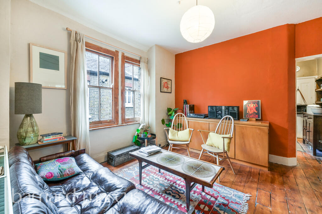 Apartment in London - View 2