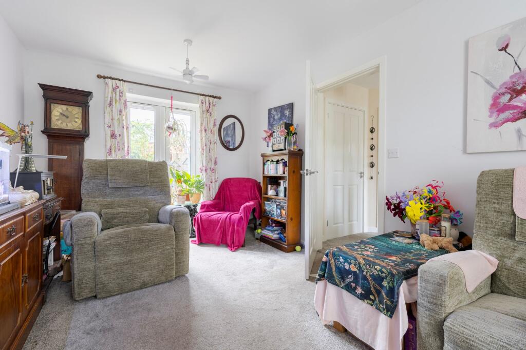 House in South Norfolk, Redenhall with Harleston - More