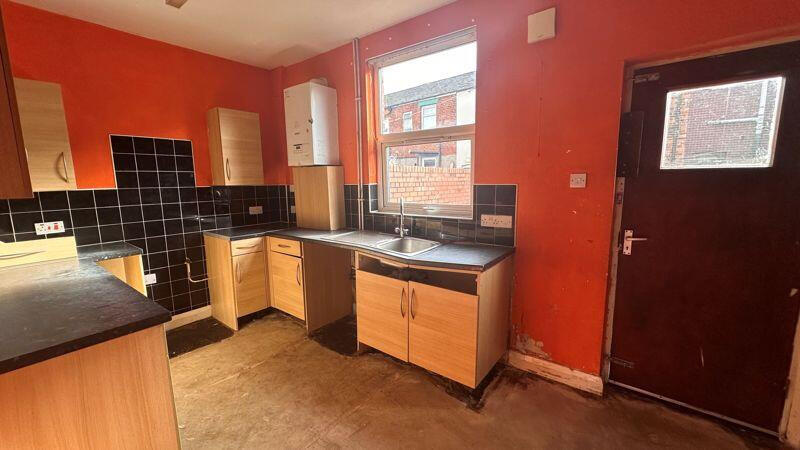 Seddon Street, Manchester, M26 4TF photo 2