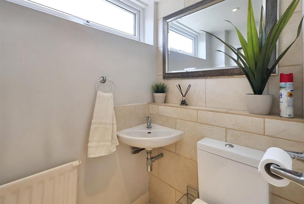 House in Nottingham, Sherwood - View 3