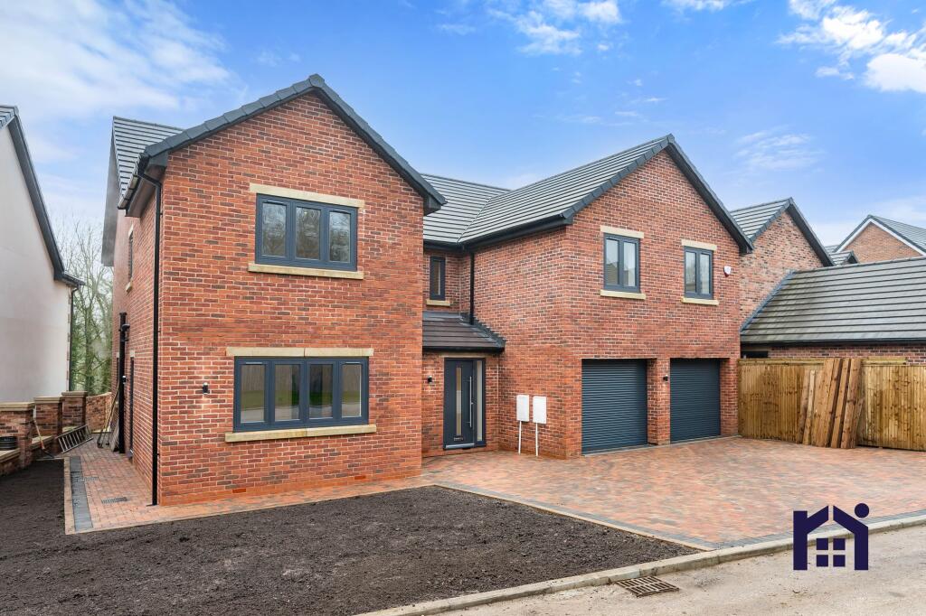 Main image of property: Armetriding Reaches, Euxton, PR7 6EB