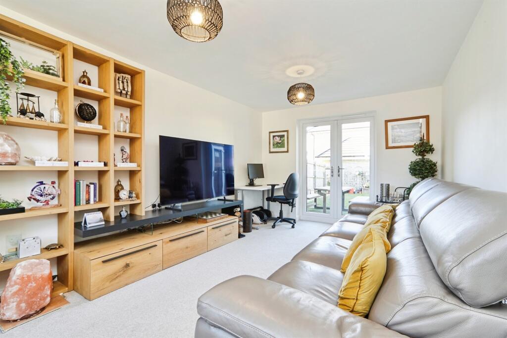 Additional image 7 of Fetlock Drive, Bradford