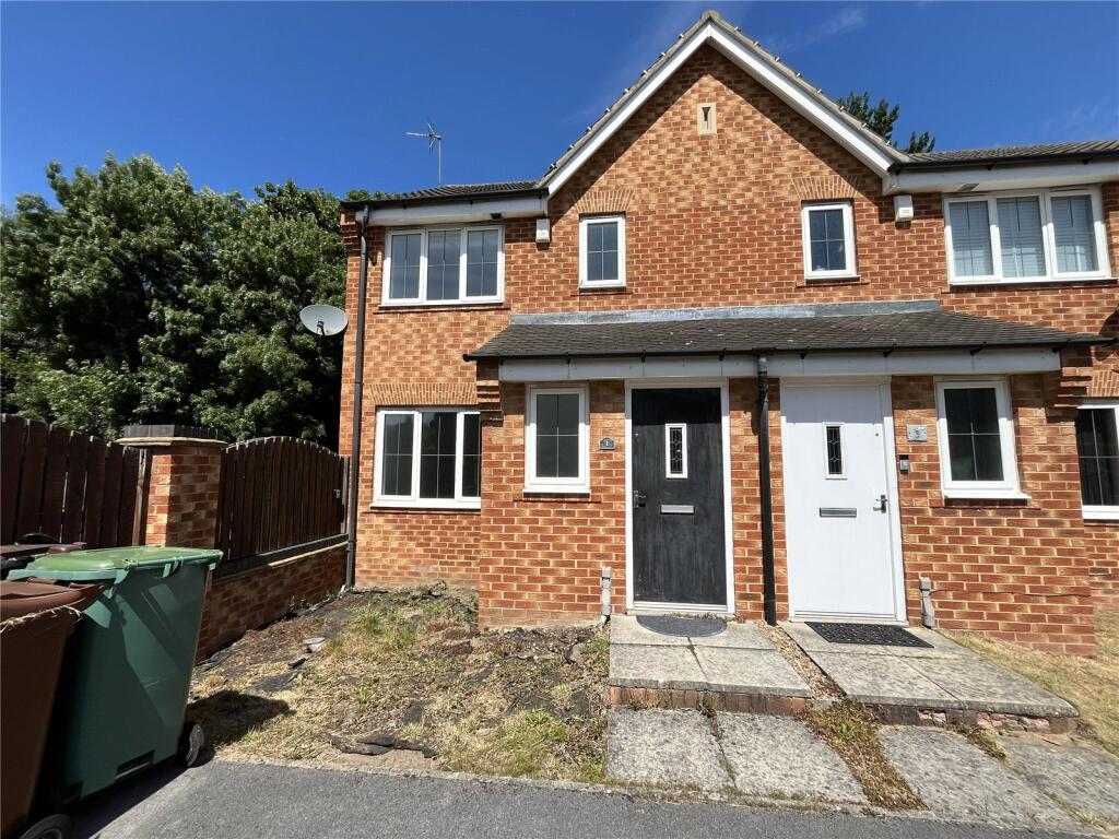 Main image of property: Cromwell Mount, Pontefract, WF8
