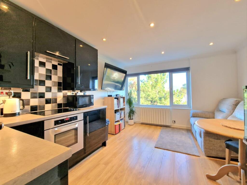 Main image of property: Osborne Court, 79 Osborne Road, Farnborough, GU14