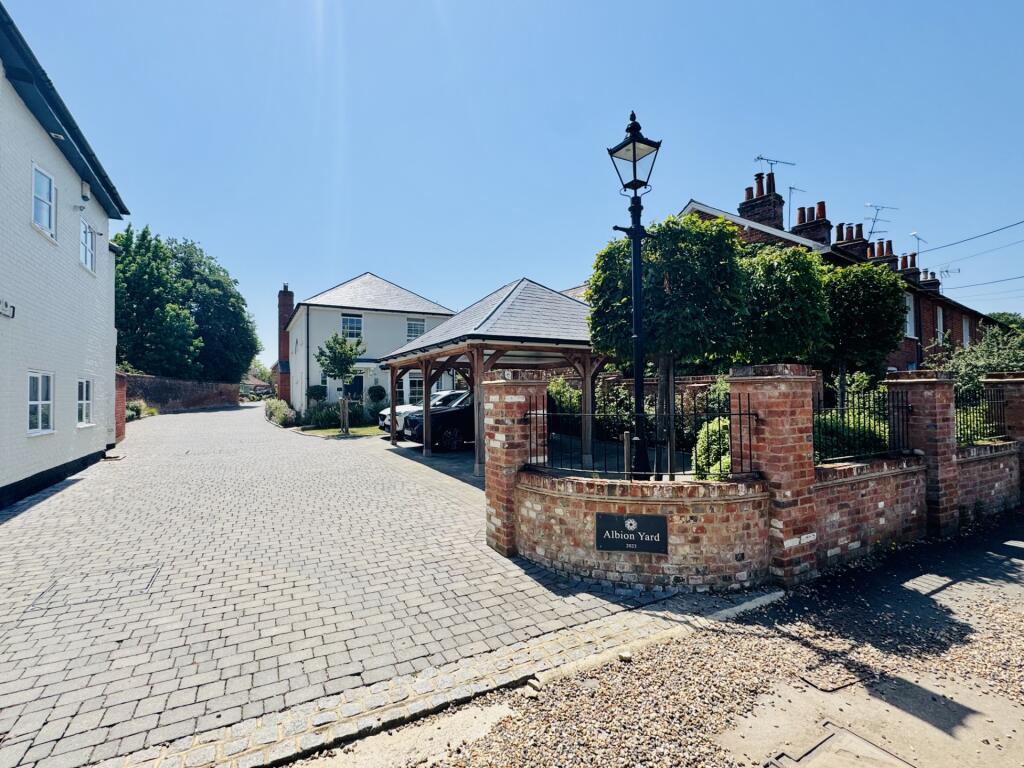House in Reading - View 2