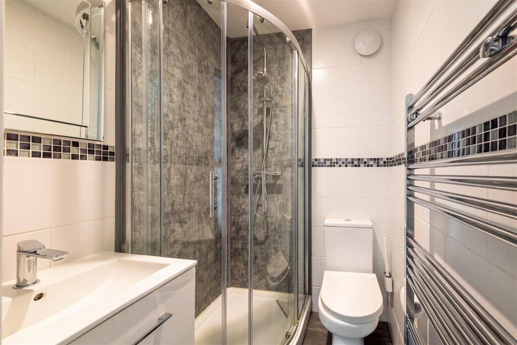 Apartment in Hove, Aldrington - More