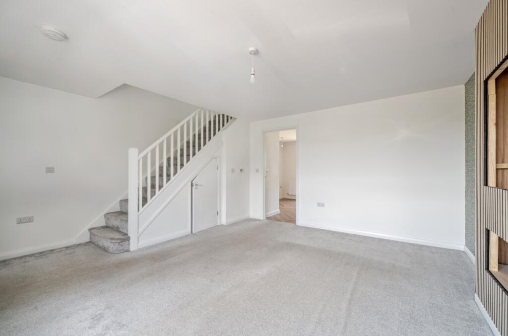 Jenkinson Crescent, Great Gonerby, Grantham, Lincolnshire, NG31 - View 6