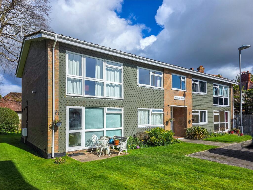 Main image of property: Oakleigh Way, Highcliffe, Christchurch, Dorset, BH23