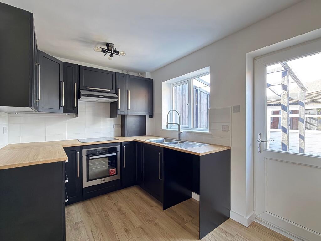 House in Teignbridge, Kingsteignton - View 5