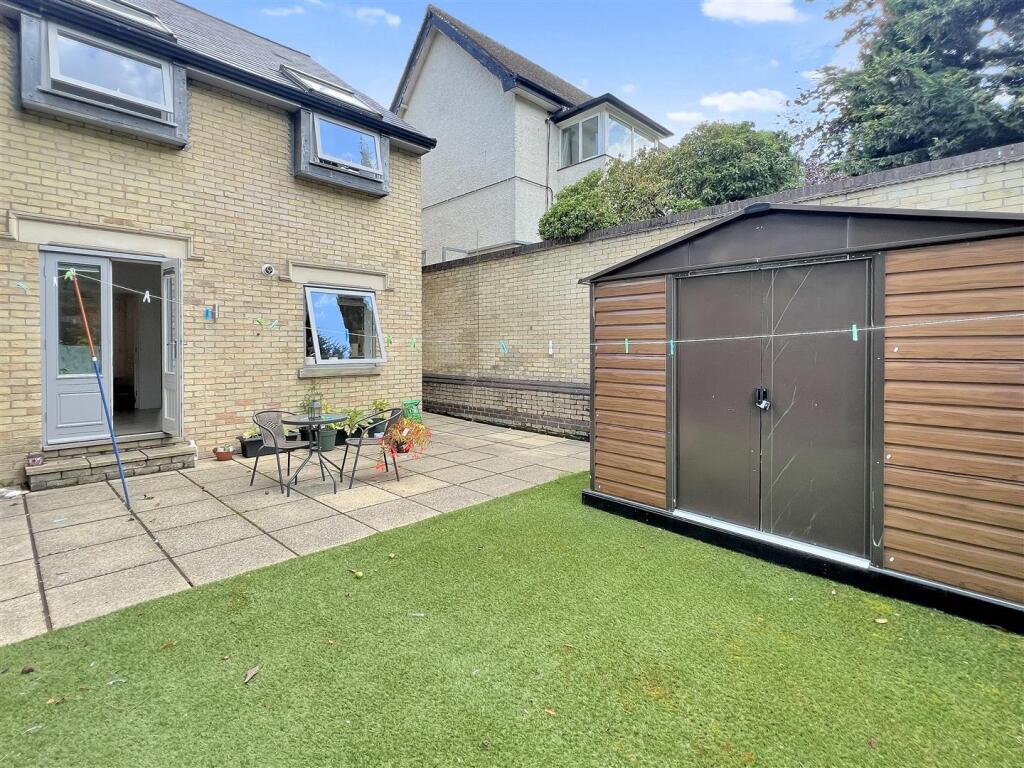 Property photo 11