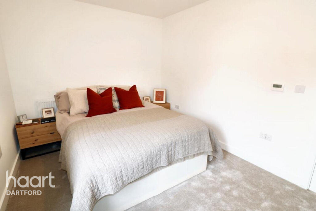 Main image of property: Brunton Bank, Swanscombe