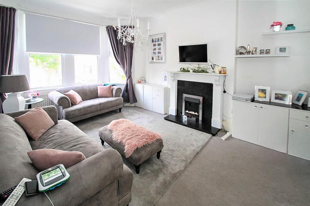 SEAFORTH ROAD, Westcliff-On-Sea photo 3