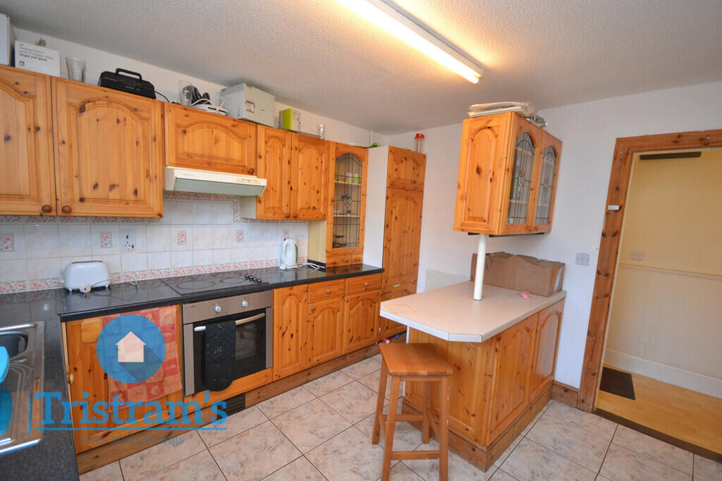 House in Nottingham, Clifton - View 2