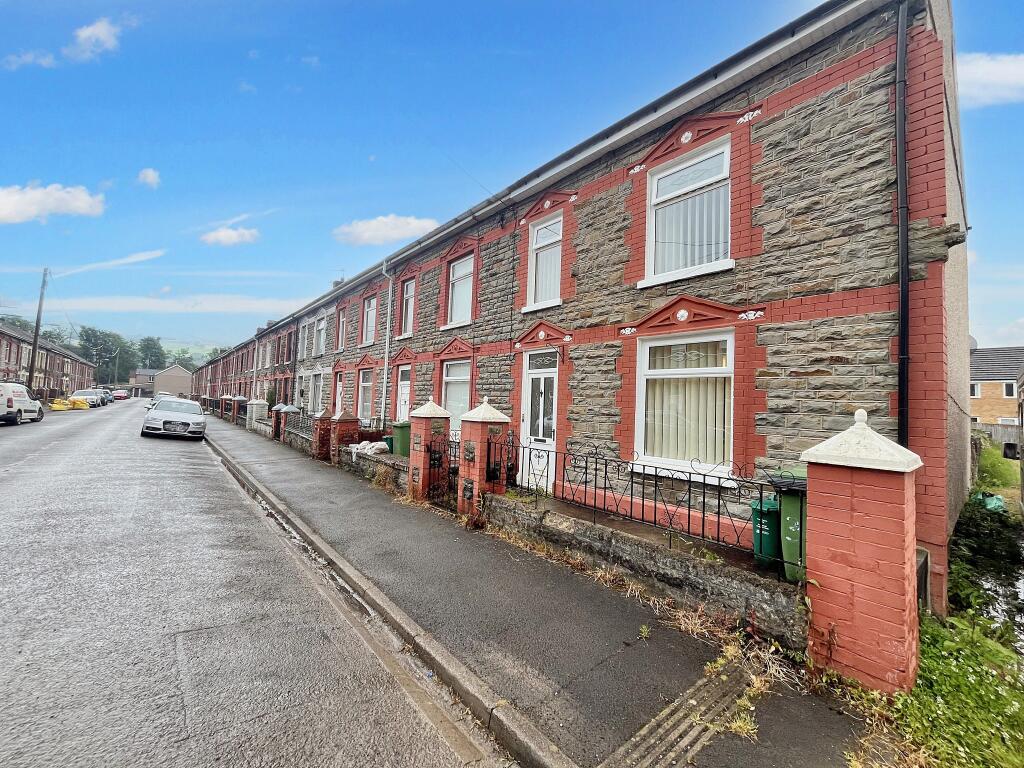 House in Pontypridd, Hawthorn - View 4